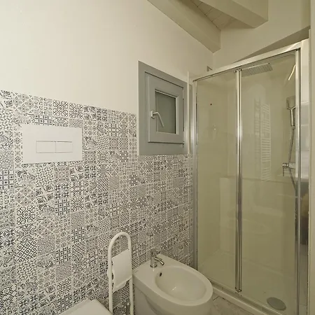 Casa Elena * ורג'אטה